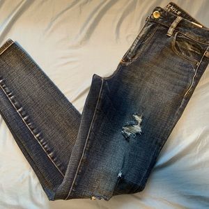 Women’s American eagle jeans